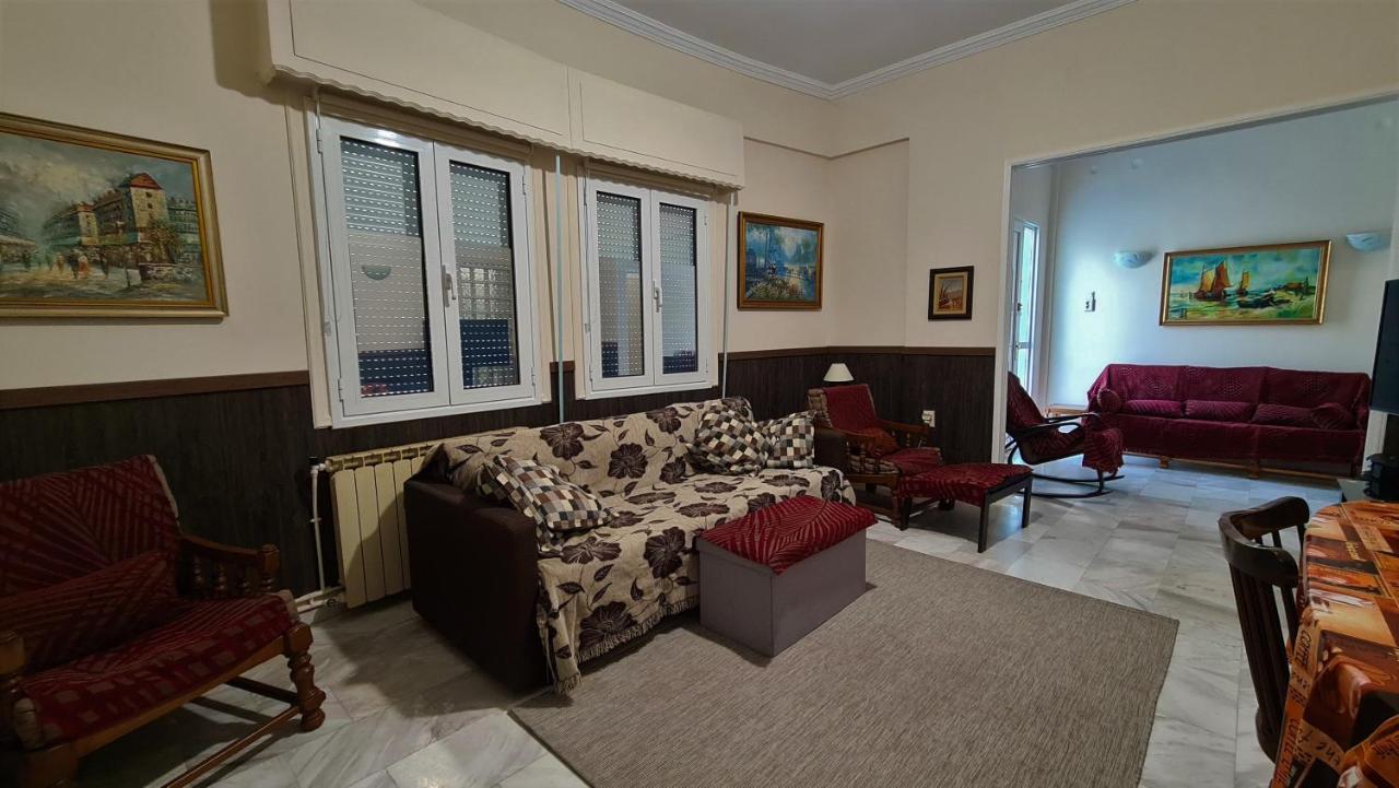 Zefyros Super Cool Apartments Next To Alimos Riviera Атина Екстериор снимка