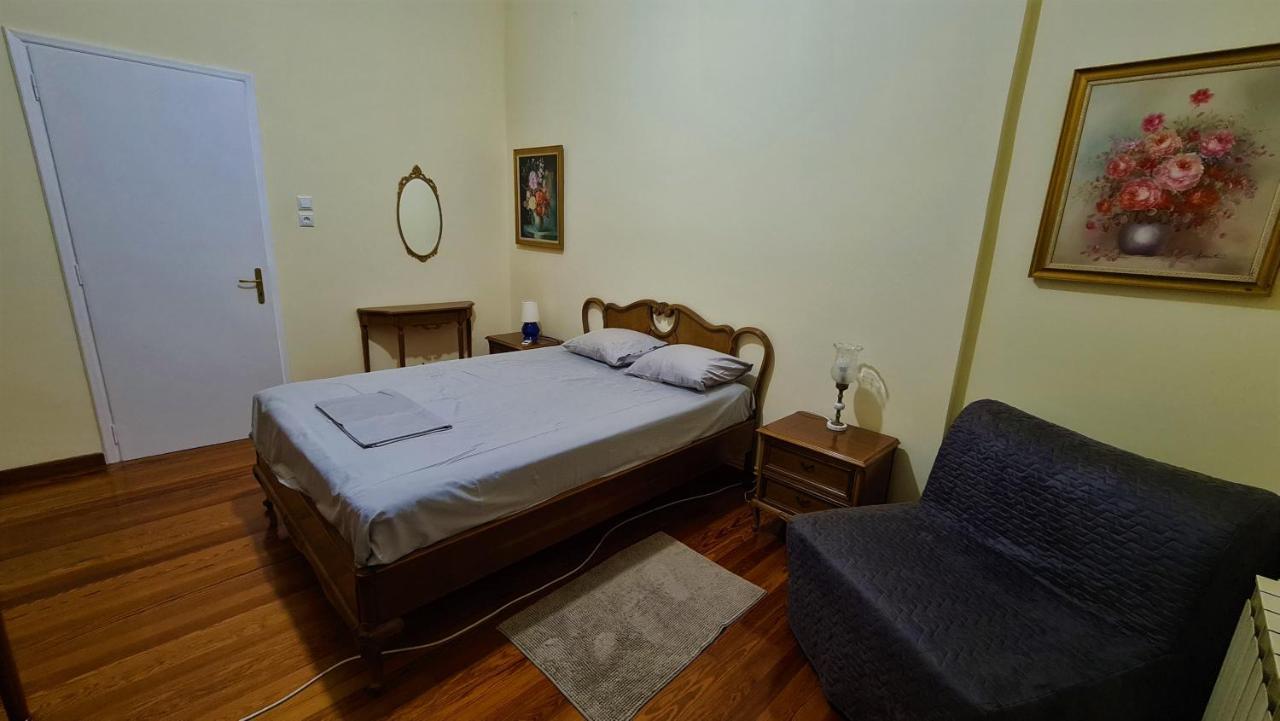 Zefyros Super Cool Apartments Next To Alimos Riviera Атина Екстериор снимка