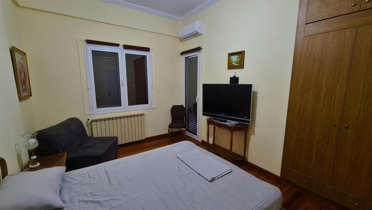 Zefyros Super Cool Apartments Next To Alimos Riviera Атина Екстериор снимка